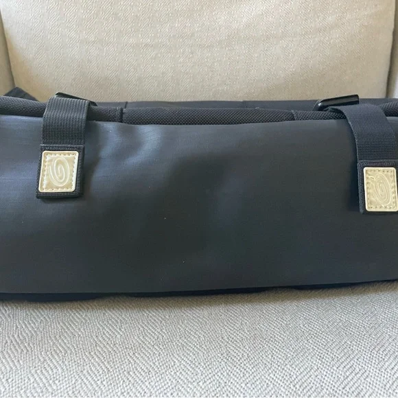 TIMBUK2 LARGE LAPTOP BAG 18x12 note: missing shoulder strap . - Picture 8 of 8